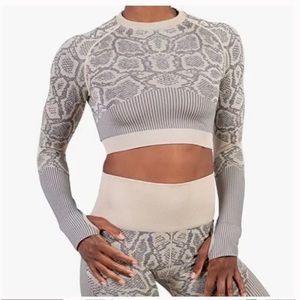 Maxxim Snake Top Seamless Long Sleeve Cropped Size XL NWT Workout Gym Athleisure